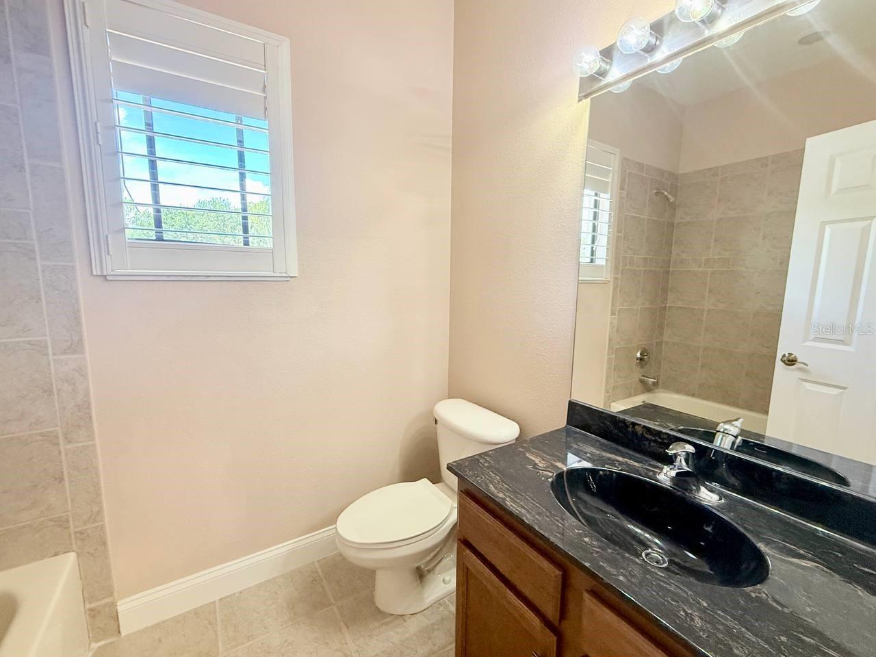 NINE EAGLES UNIT ONE SEC I - Residential Lease