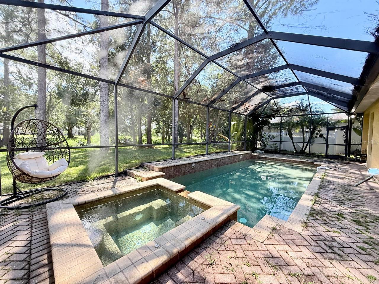 NINE EAGLES UNIT ONE SEC I - Residential Lease