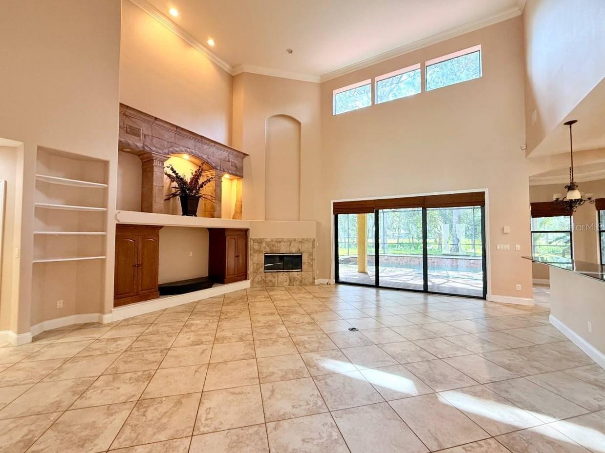 NINE EAGLES UNIT ONE SEC I - Residential Lease