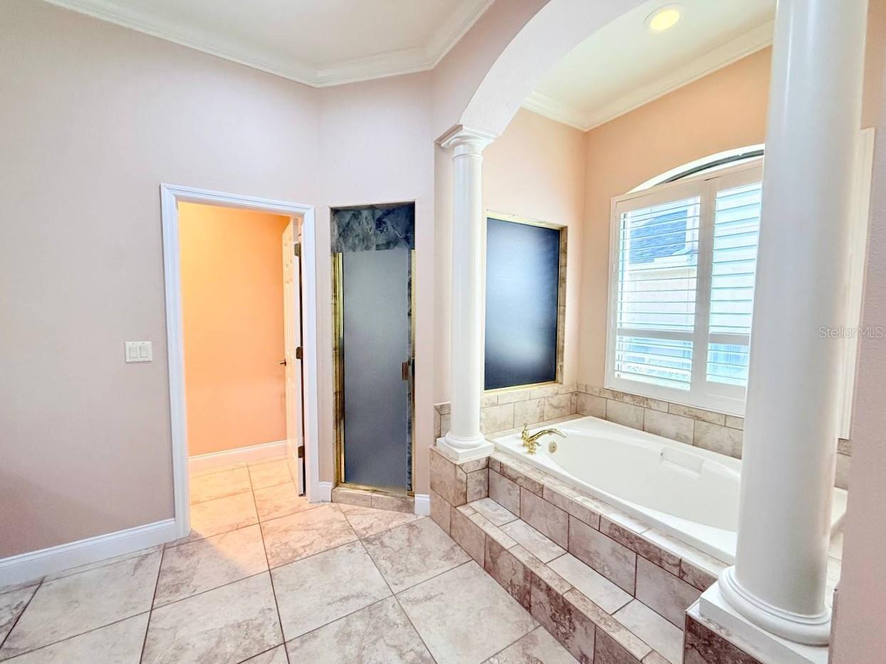 NINE EAGLES UNIT ONE SEC I - Residential Lease