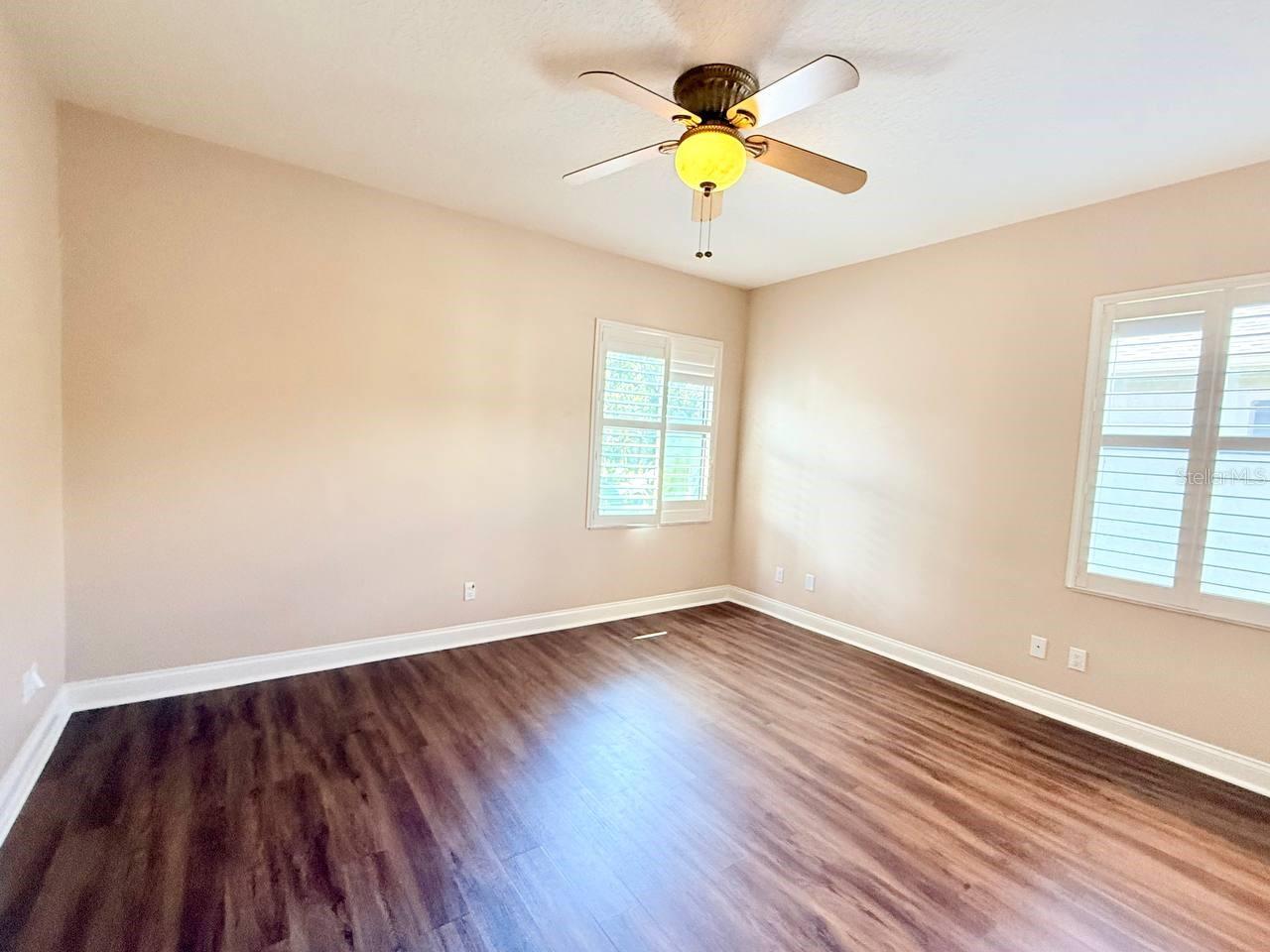 NINE EAGLES UNIT ONE SEC I - Residential Lease