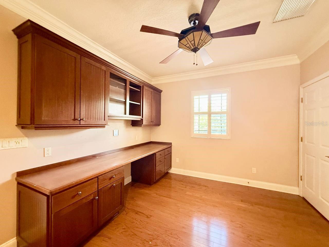 NINE EAGLES UNIT ONE SEC I - Residential Lease