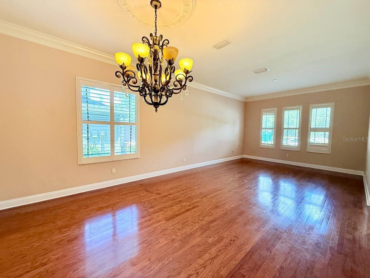 NINE EAGLES UNIT ONE SEC I - Residential Lease