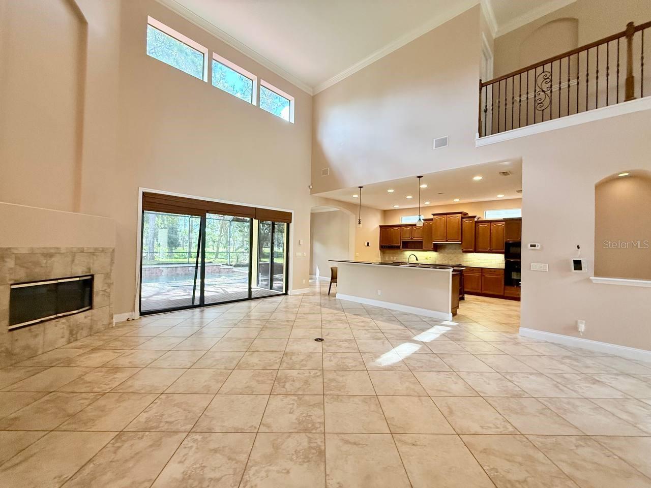 NINE EAGLES UNIT ONE SEC I - Residential Lease