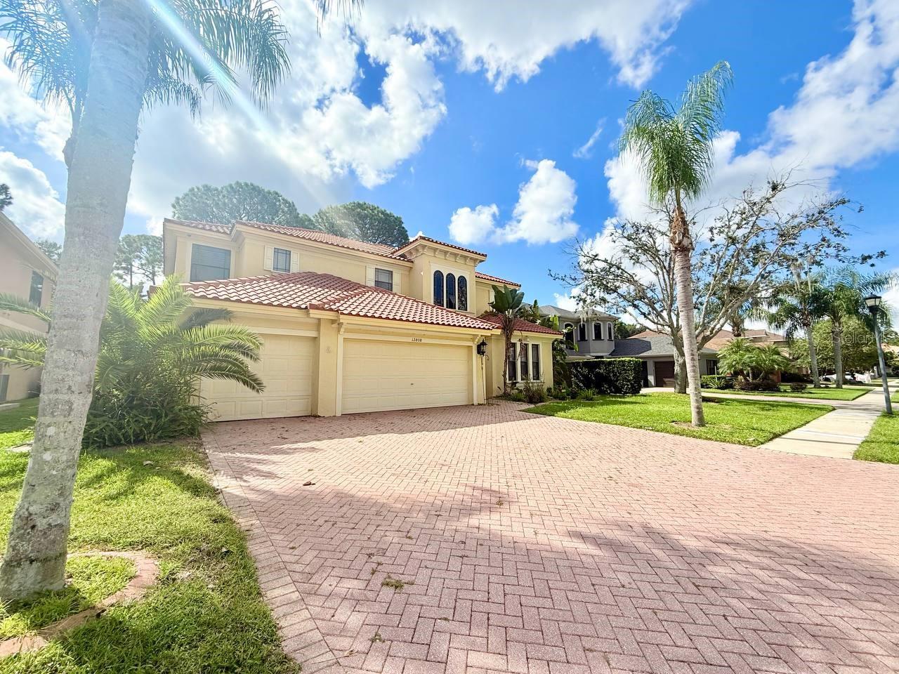 NINE EAGLES UNIT ONE SEC I - Residential Lease