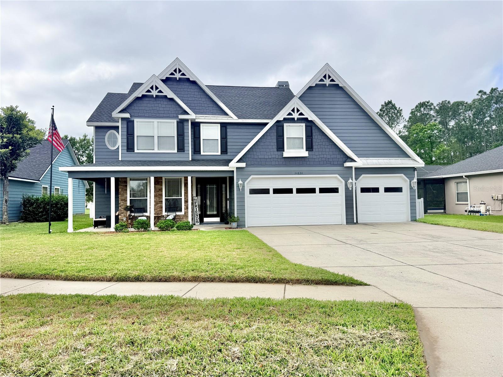 TEN OAKS - Residential