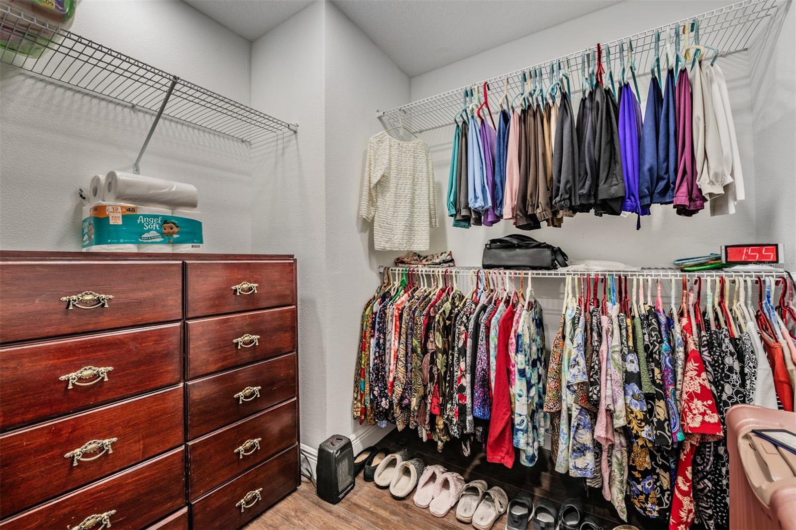 WADE SURV FOR A MINOR - Residential