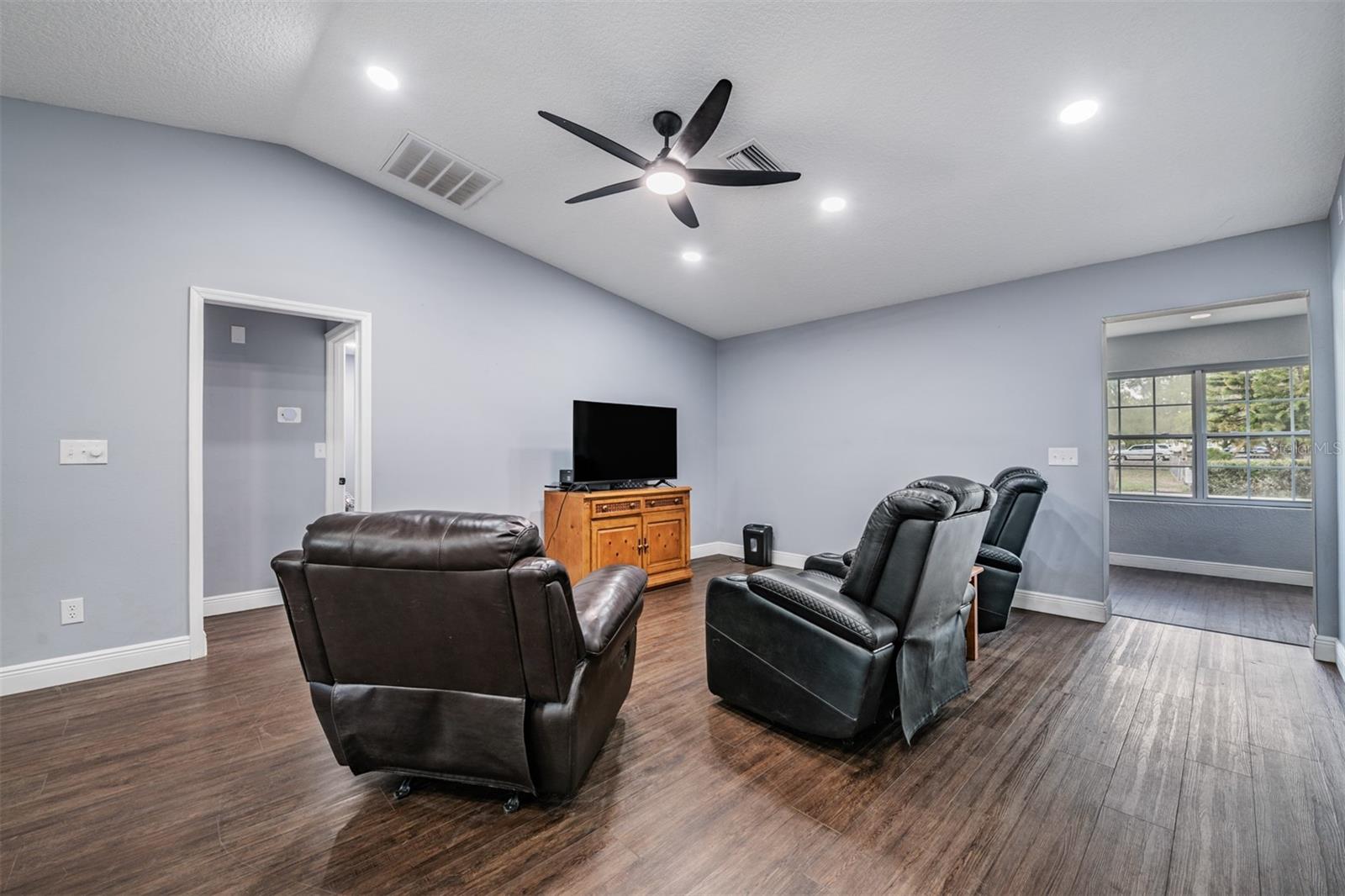 WADE SURV FOR A MINOR - Residential