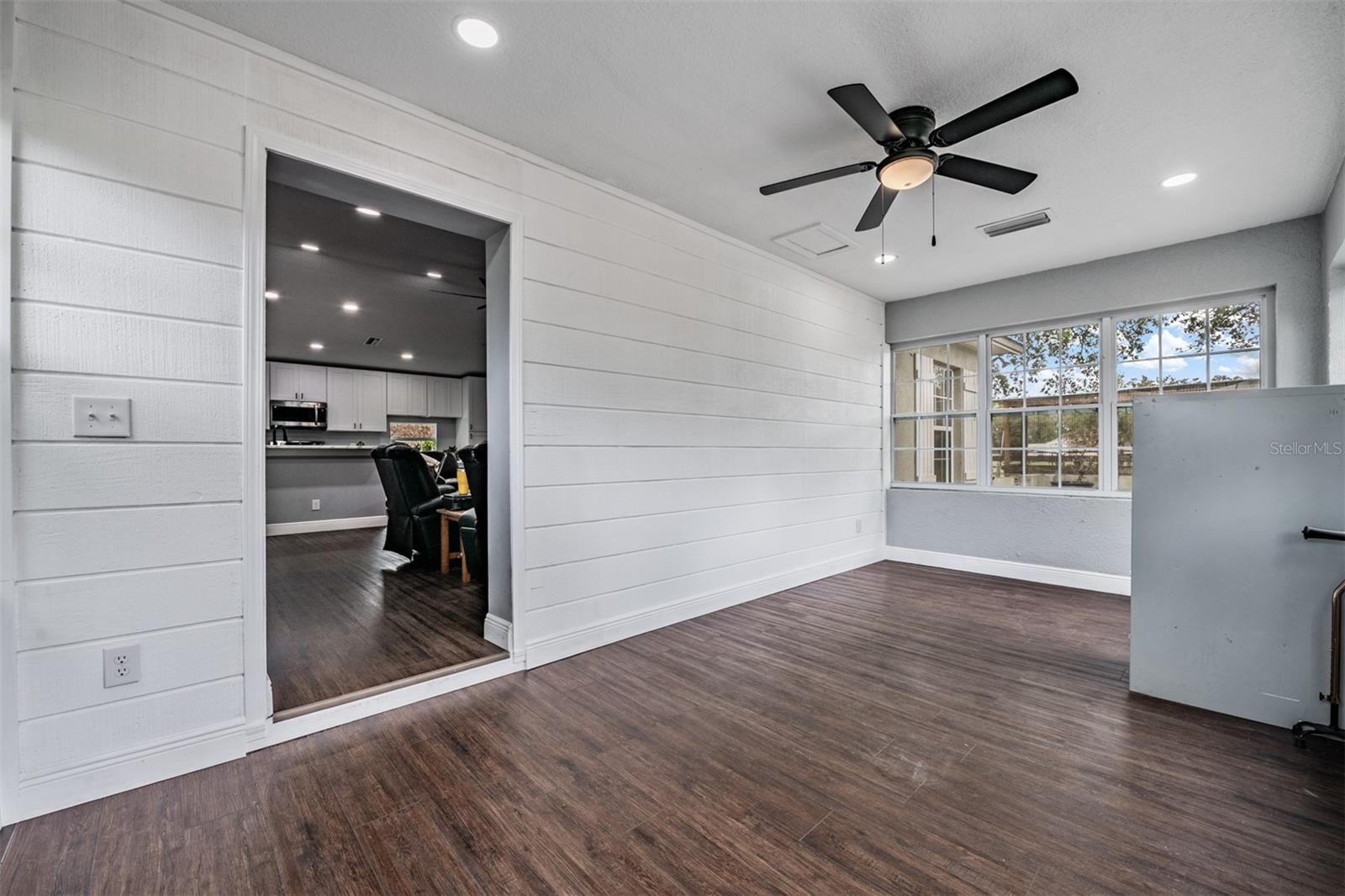 WADE SURV FOR A MINOR - Residential