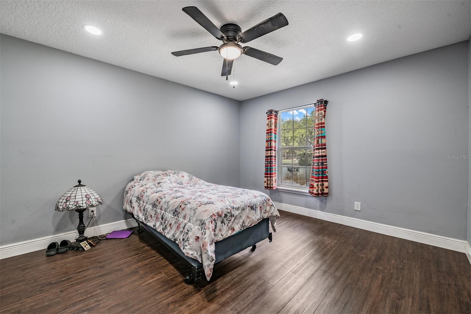 WADE SURV FOR A MINOR - Residential