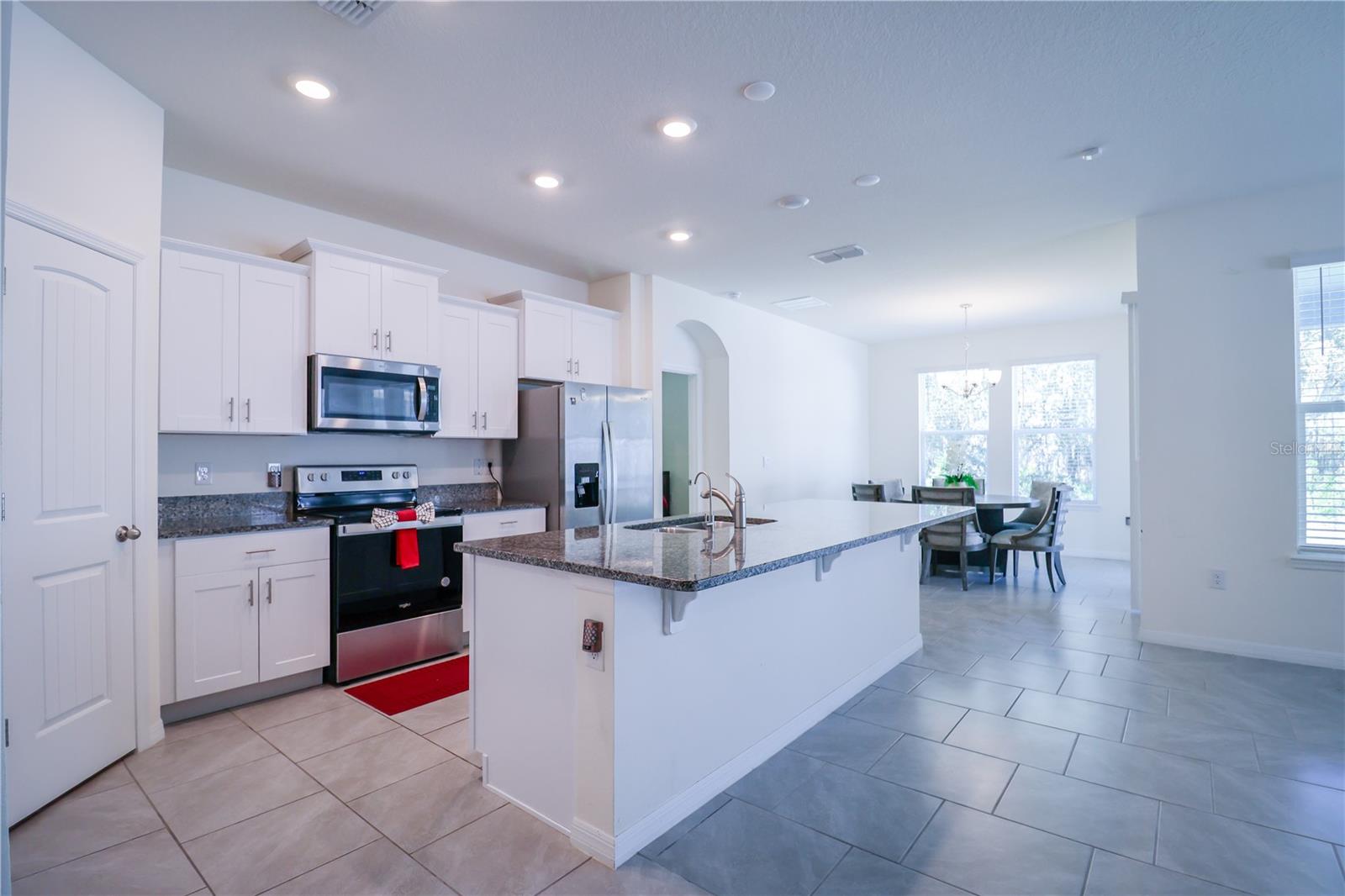1602 BARBERRY DRIVE