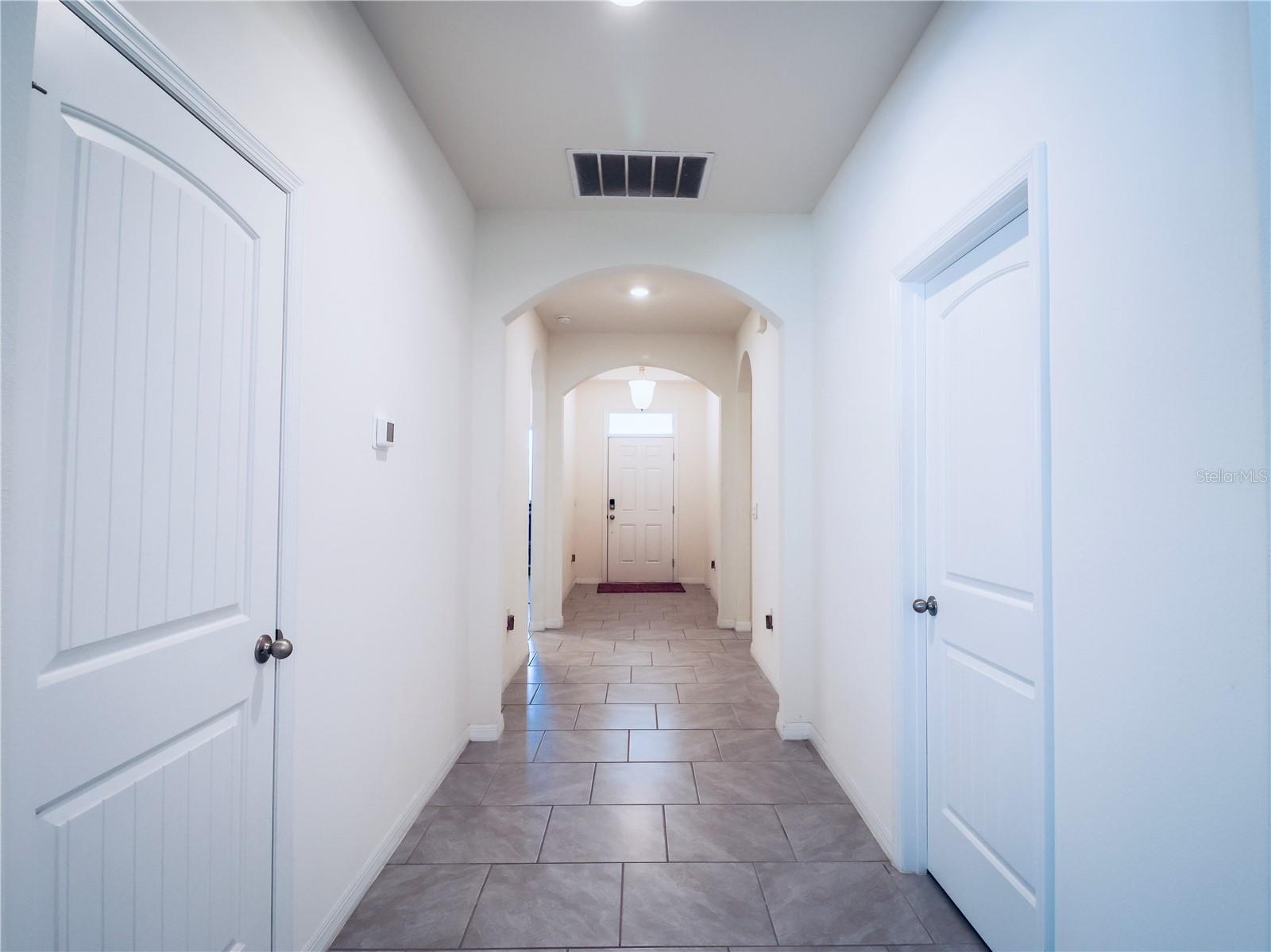 1602 BARBERRY DRIVE
