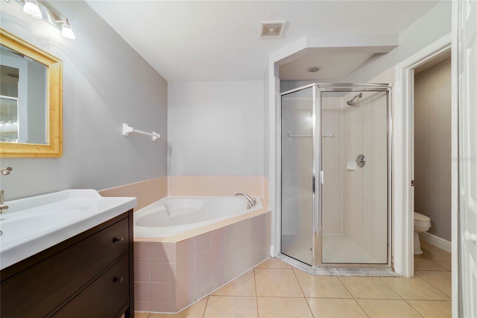 ESTATES LAKE ST CHARLES PH 02 - Residential