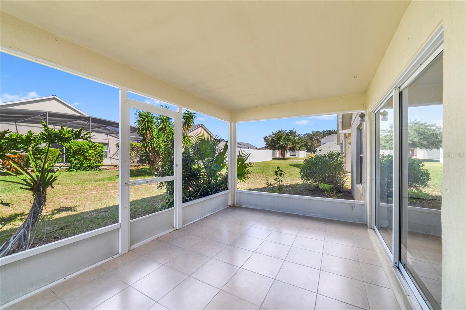 ESTATES LAKE ST CHARLES PH 02 - Residential