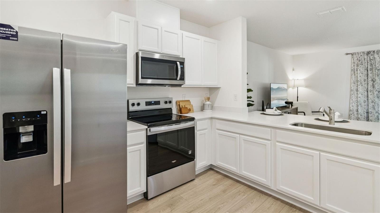 OAK POINTE - Residential