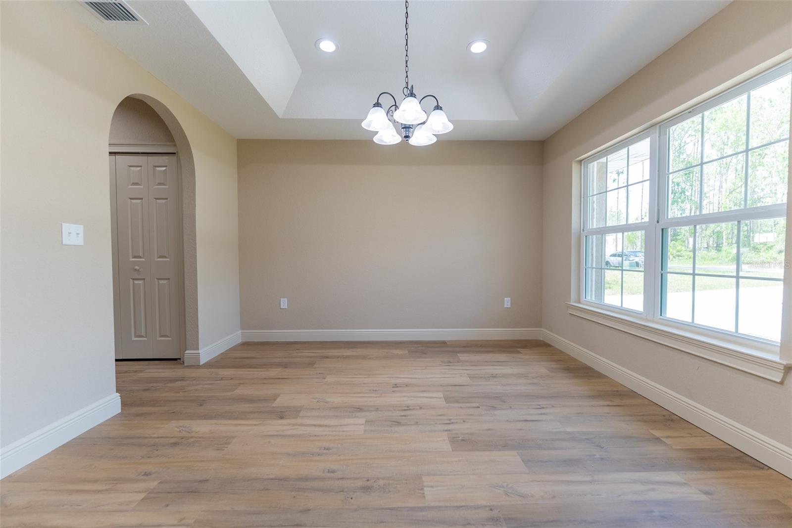 MARION OAKS UN 10 - Residential