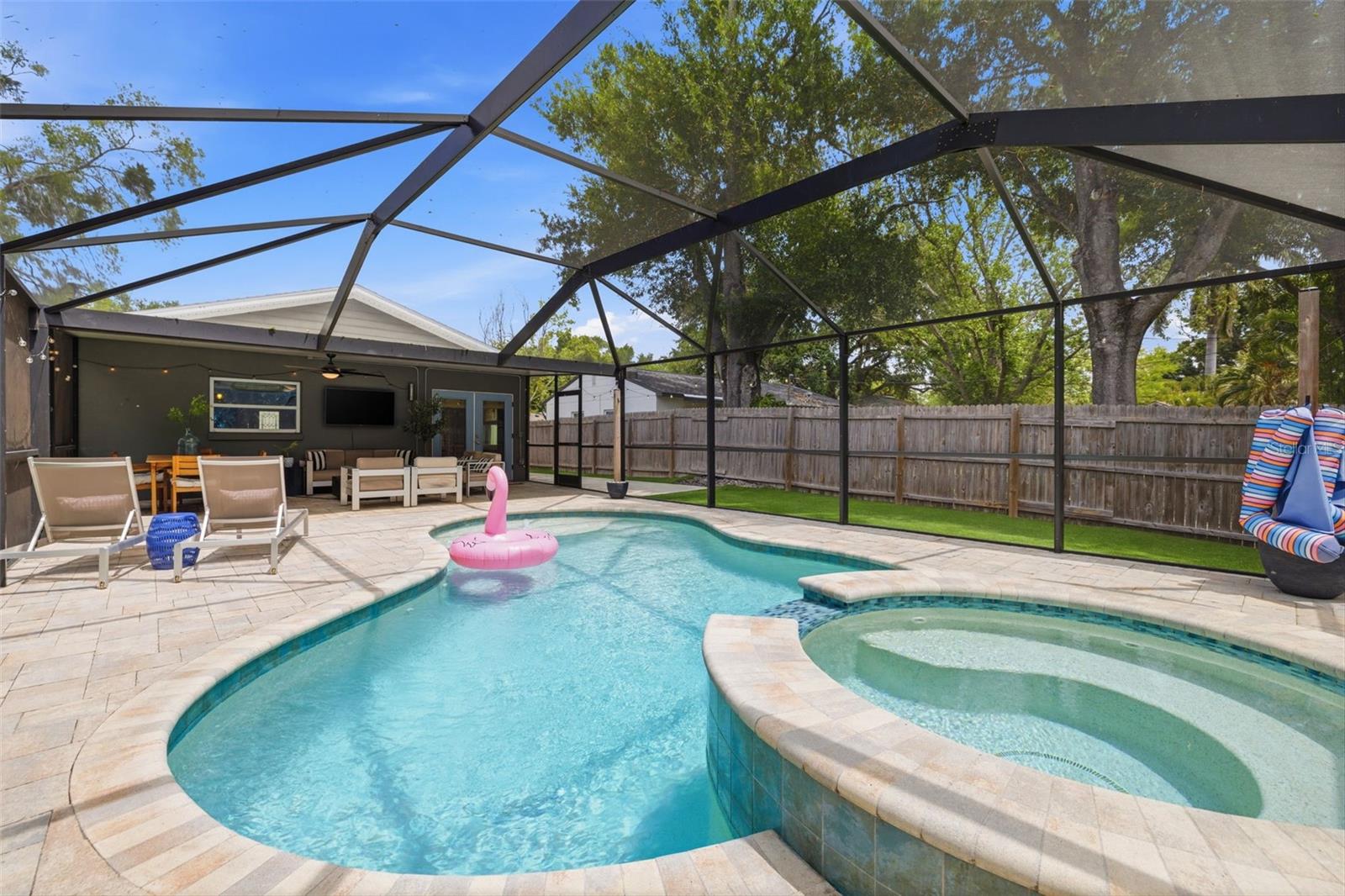 SNELL GARDENS SUB - Residential