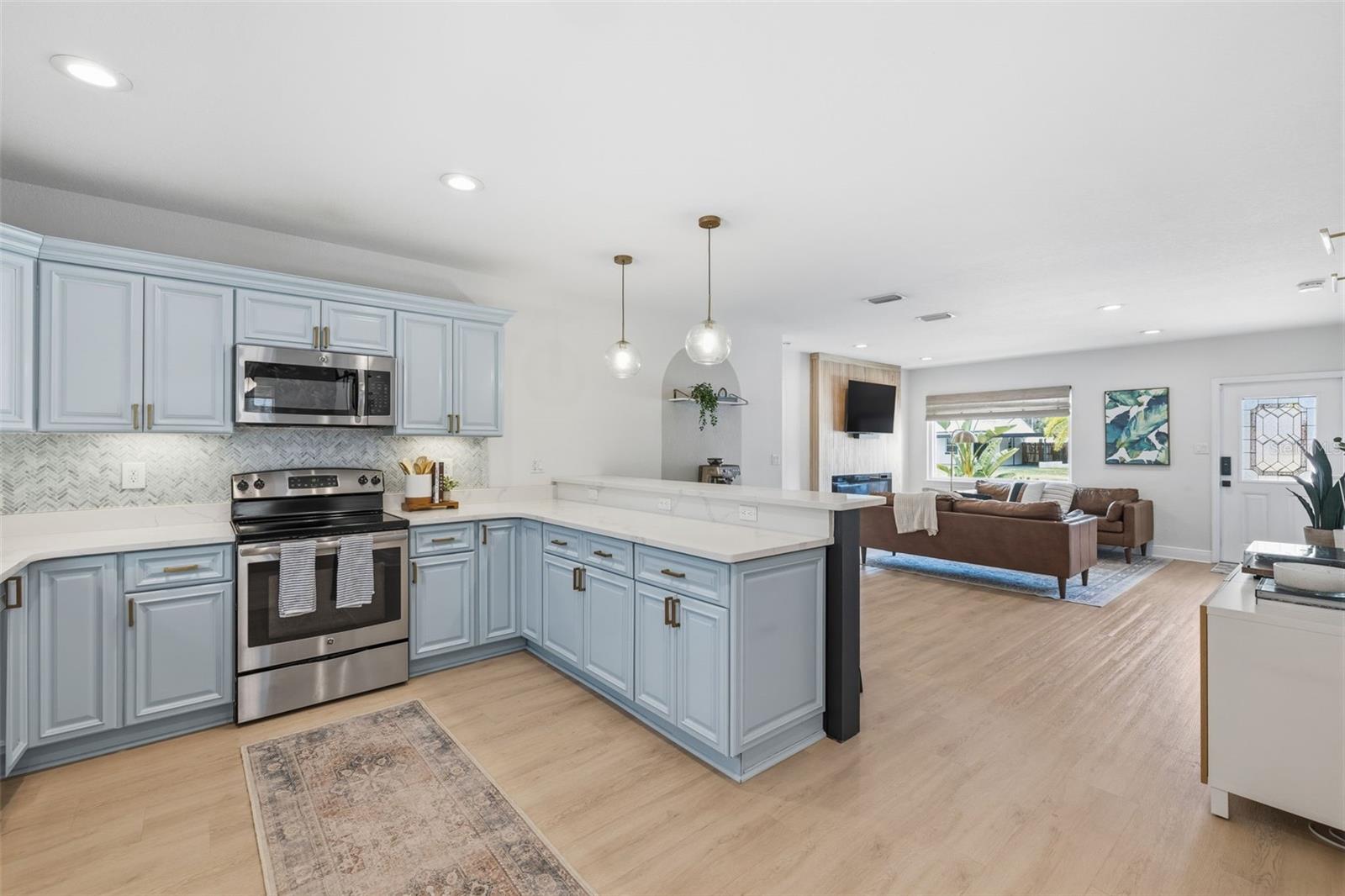 SNELL GARDENS SUB - Residential