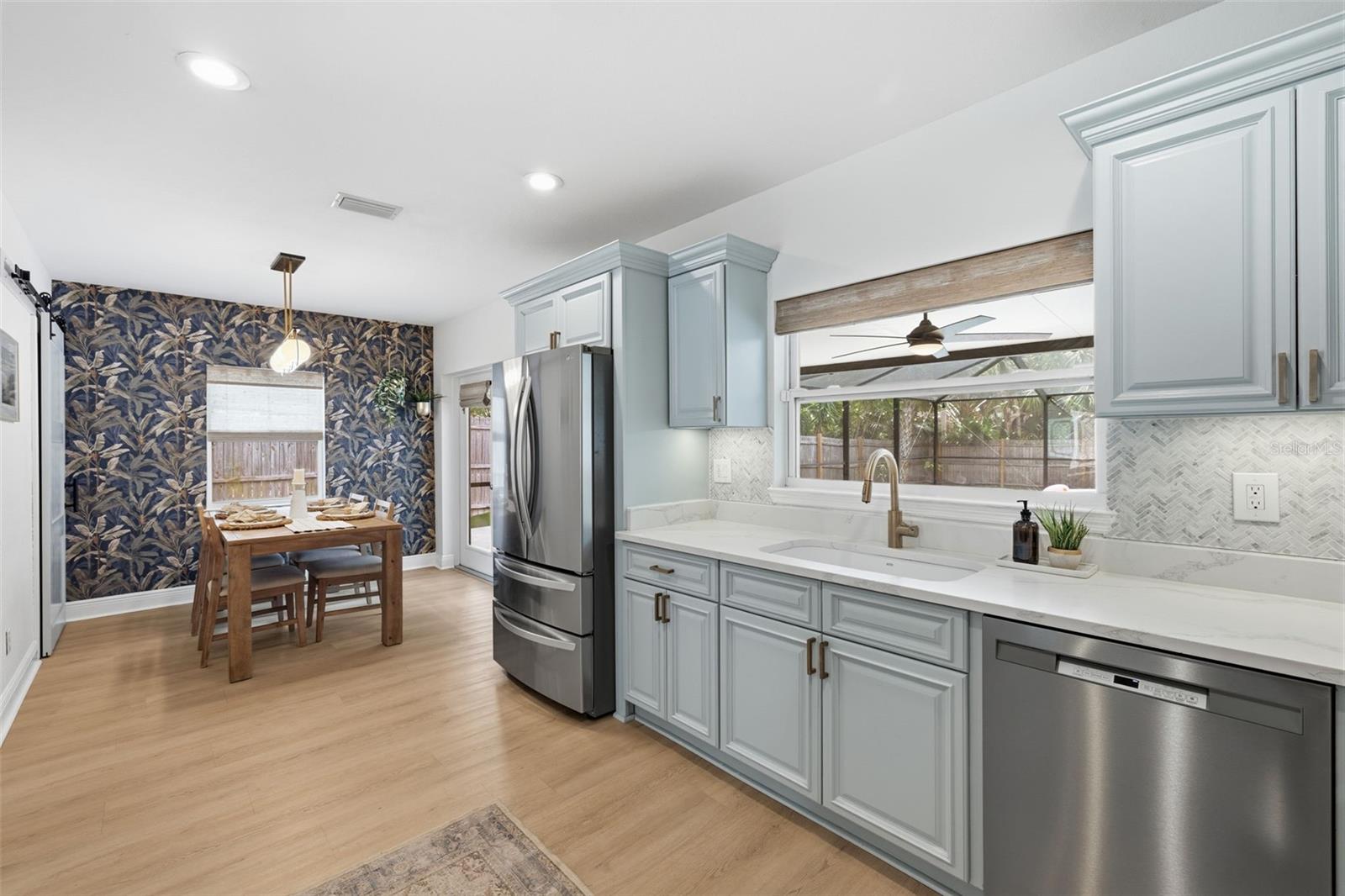 SNELL GARDENS SUB - Residential