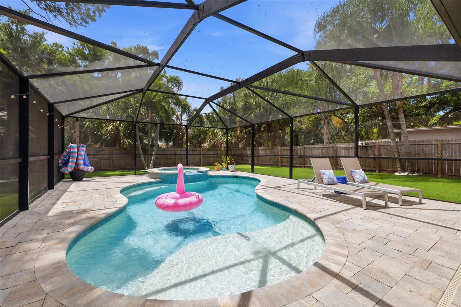 SNELL GARDENS SUB - Residential