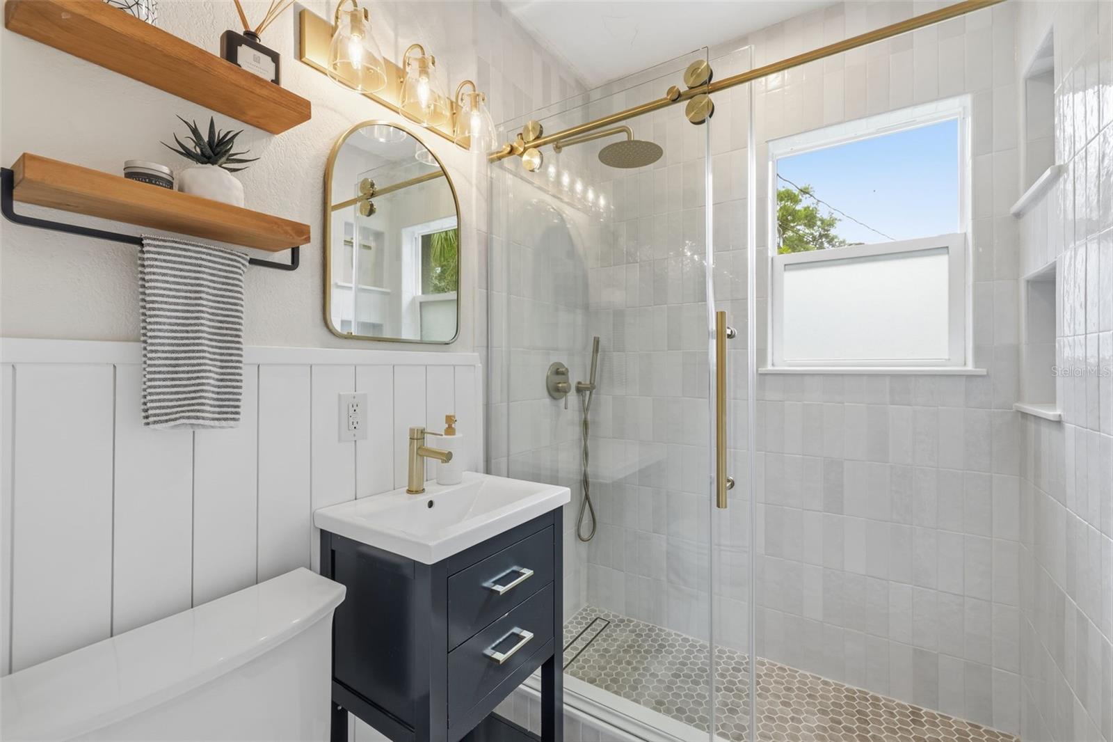 SNELL GARDENS SUB - Residential