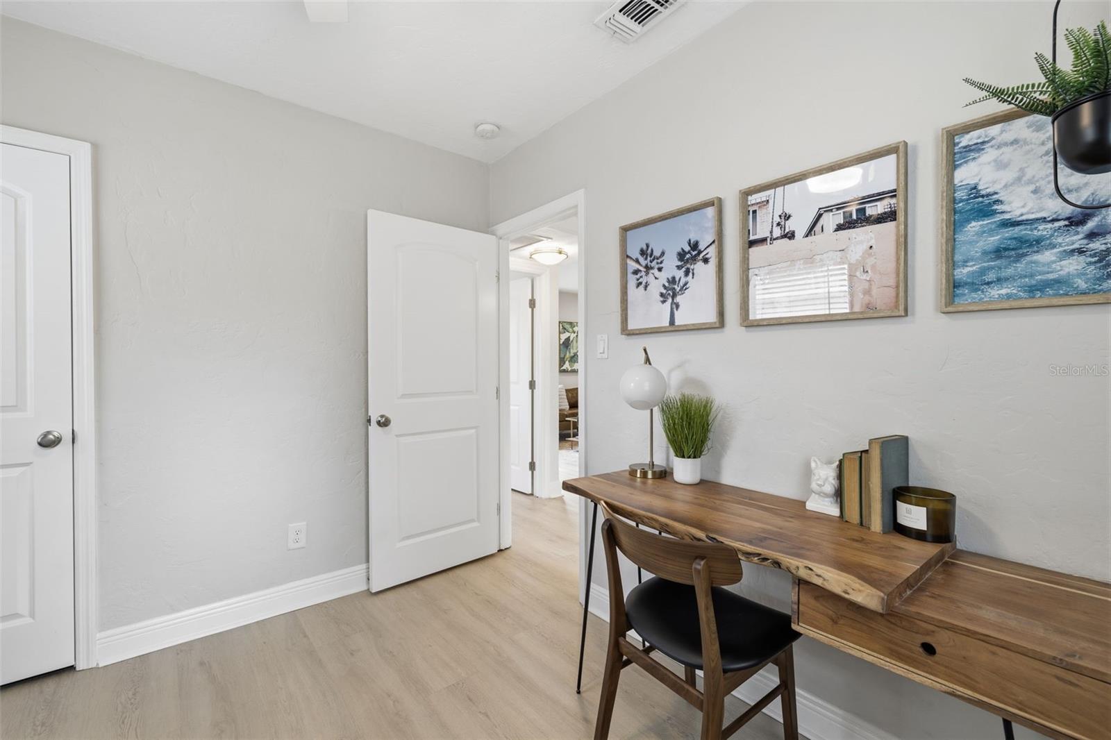 SNELL GARDENS SUB - Residential