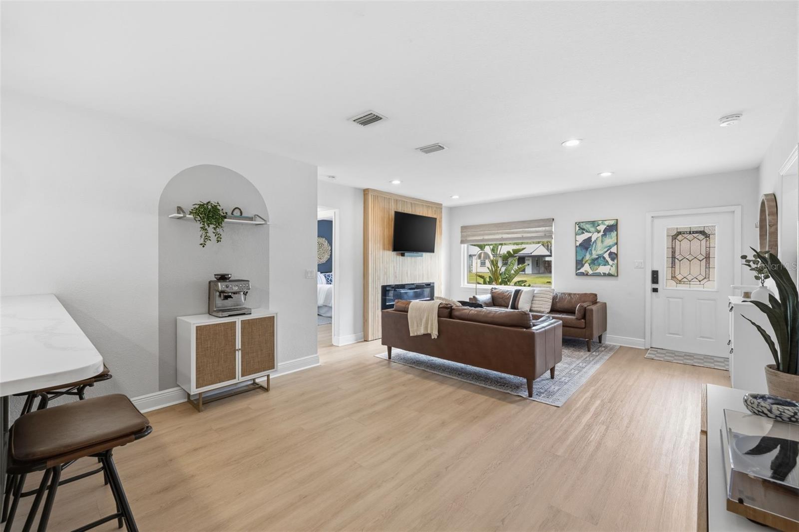 SNELL GARDENS SUB - Residential