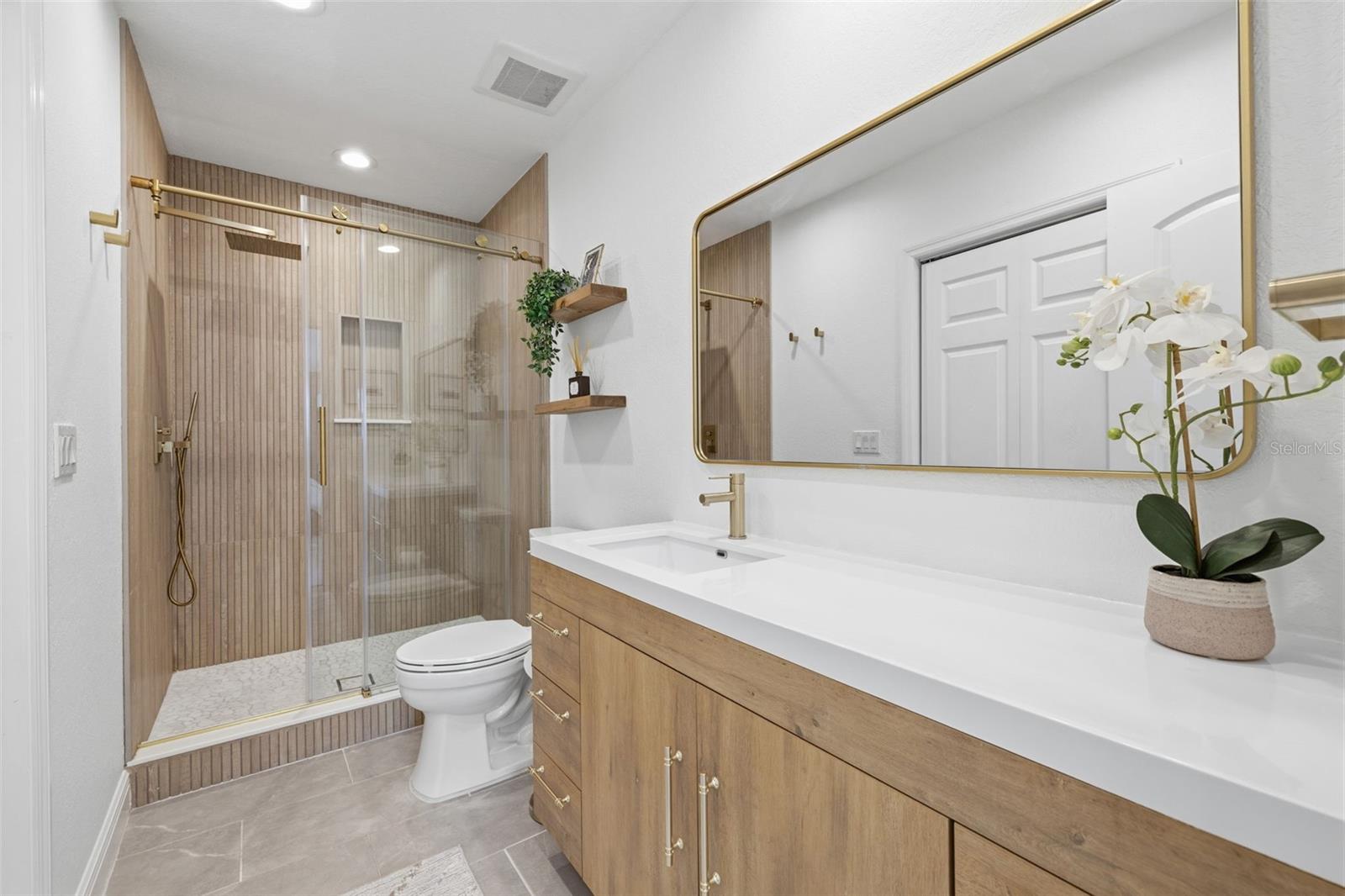 SNELL GARDENS SUB - Residential