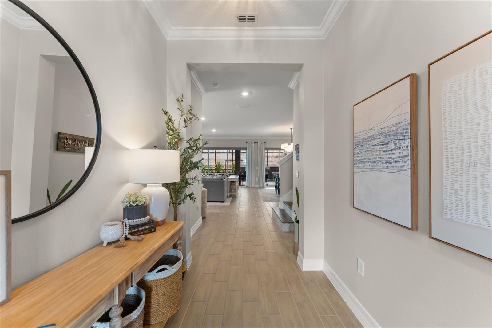 ESTATES AT LAKEVIEW - Residential