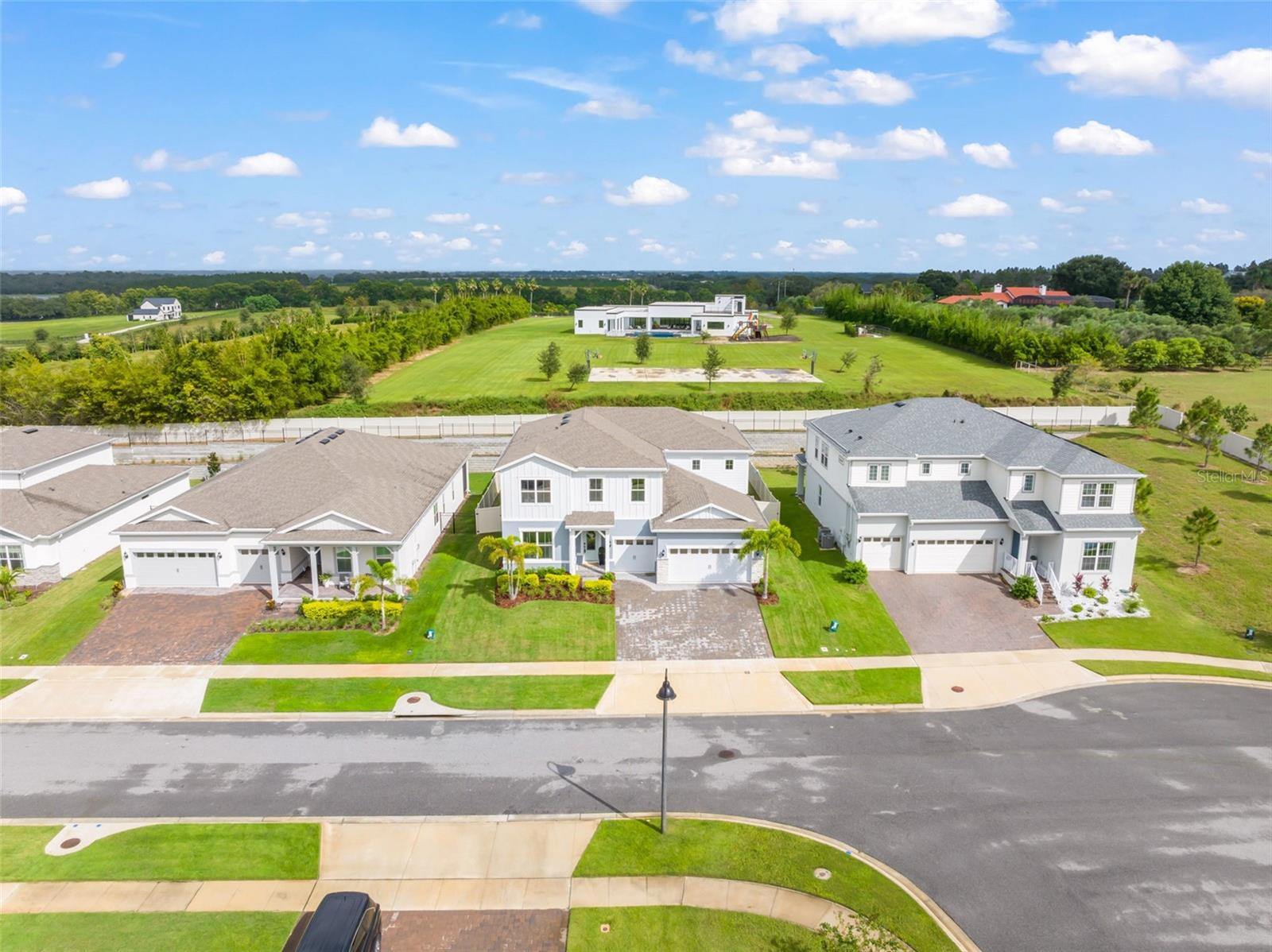 ESTATES AT LAKEVIEW - Residential