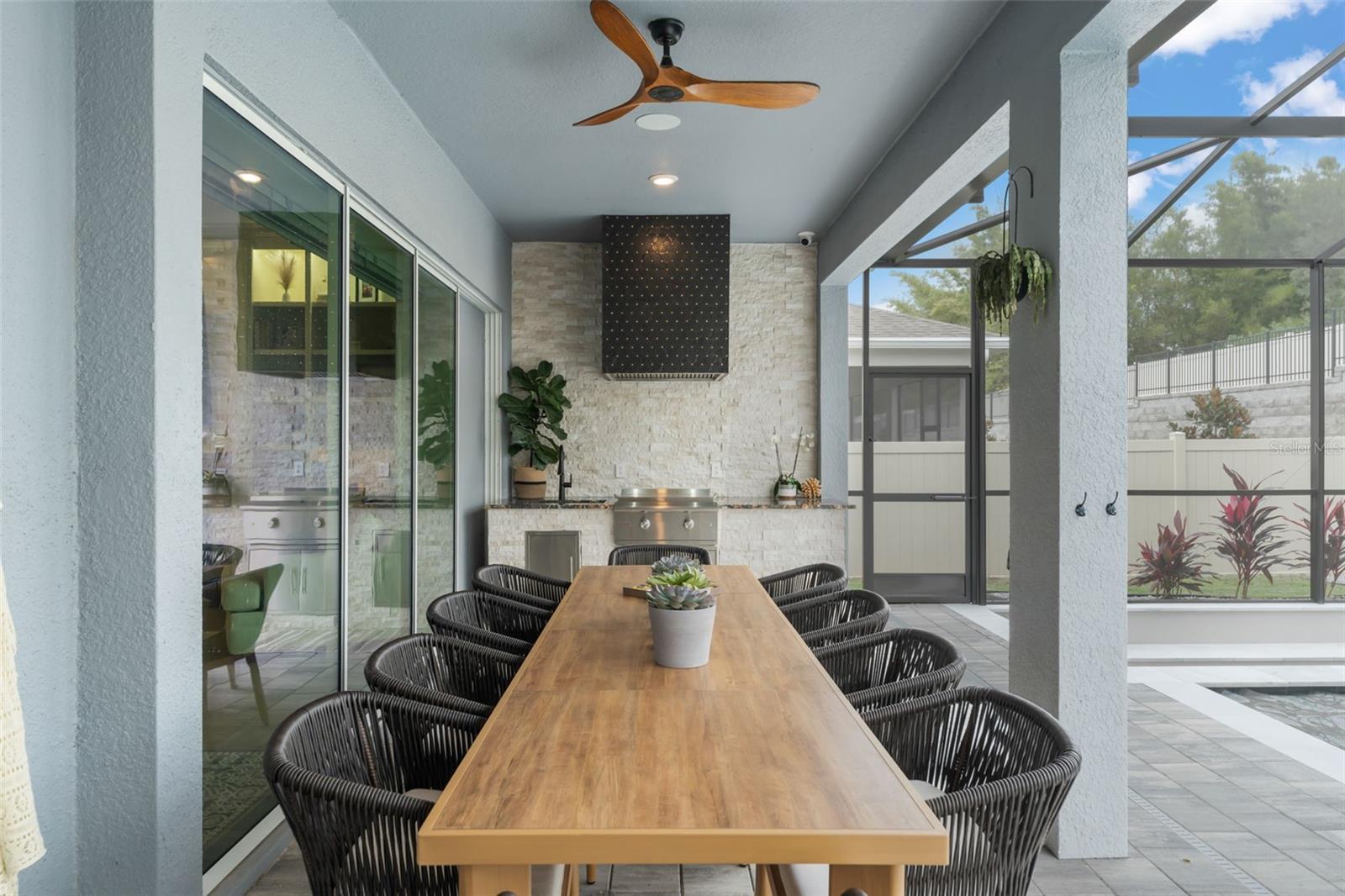 ESTATES AT LAKEVIEW - Residential