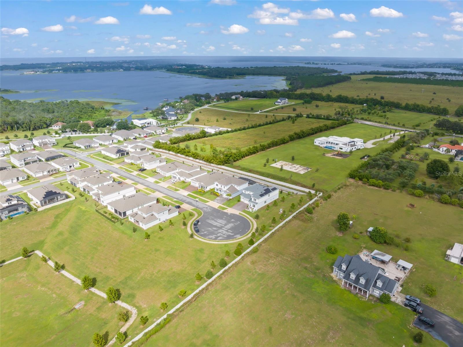 ESTATES AT LAKEVIEW - Residential