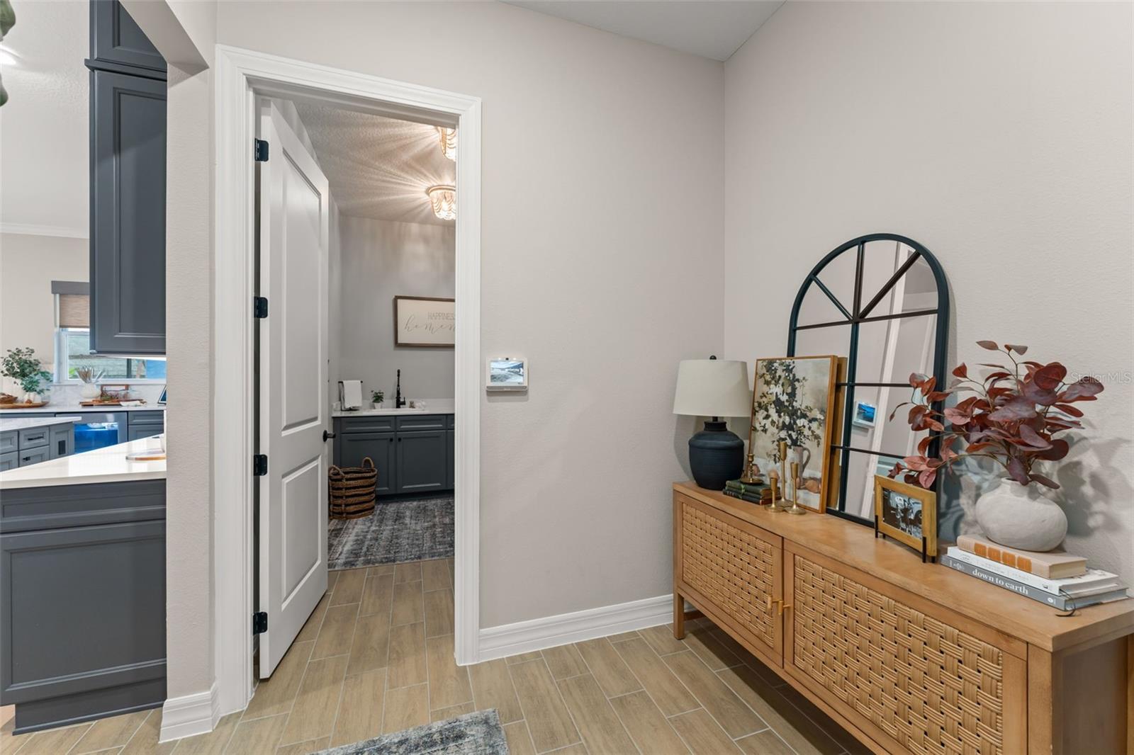 ESTATES AT LAKEVIEW - Residential