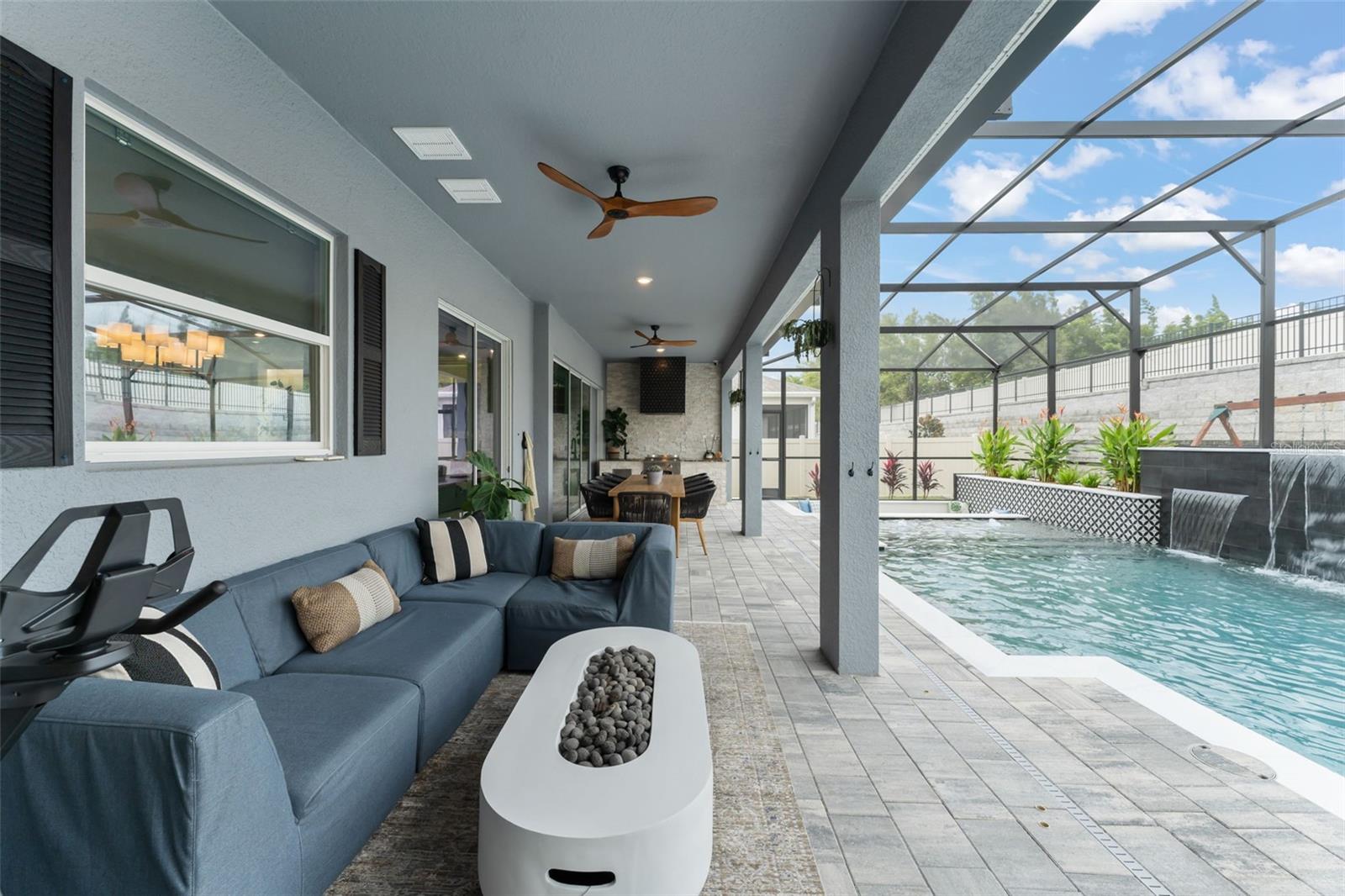 ESTATES AT LAKEVIEW - Residential
