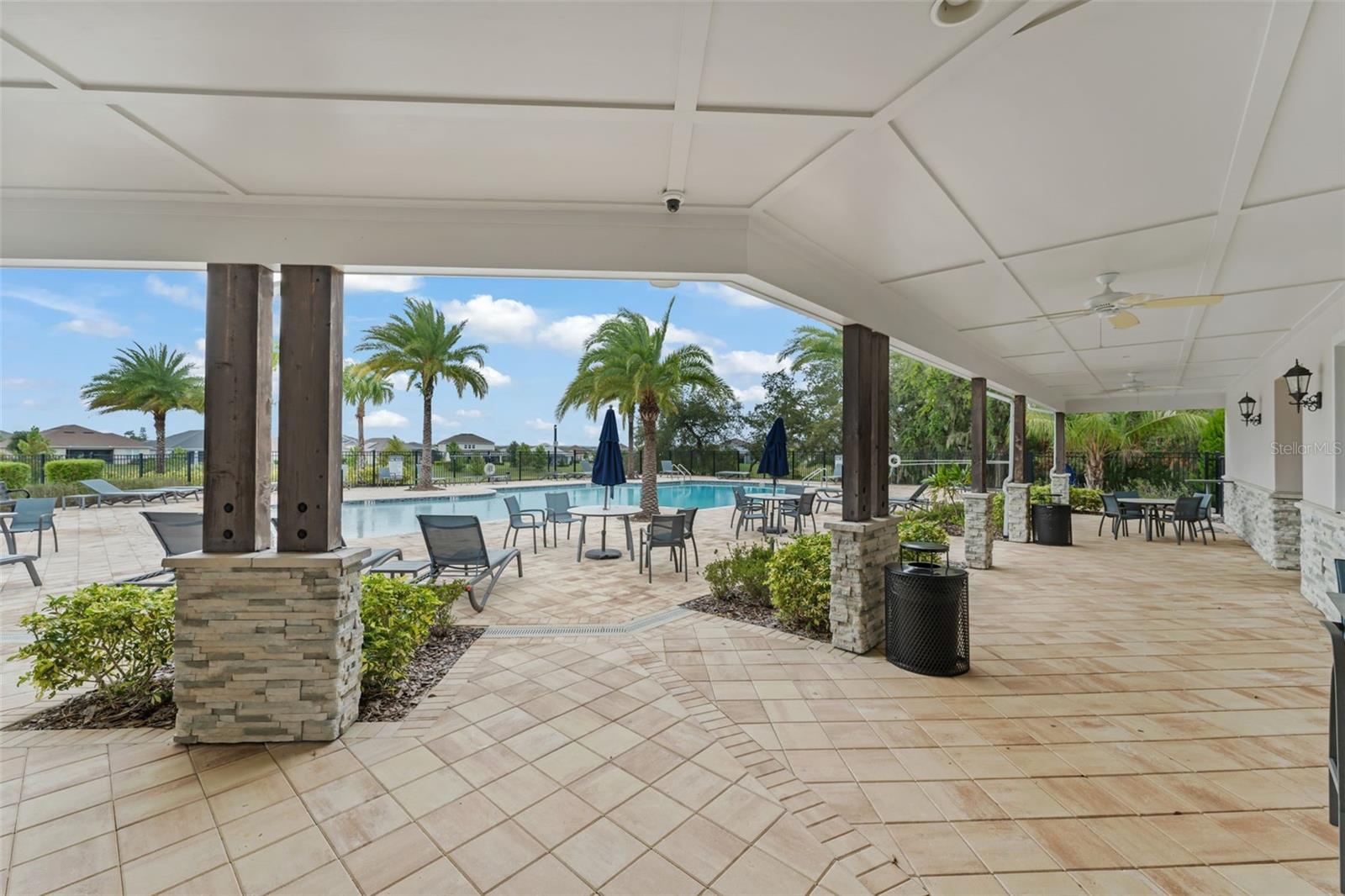 ESTATES AT LAKEVIEW - Residential
