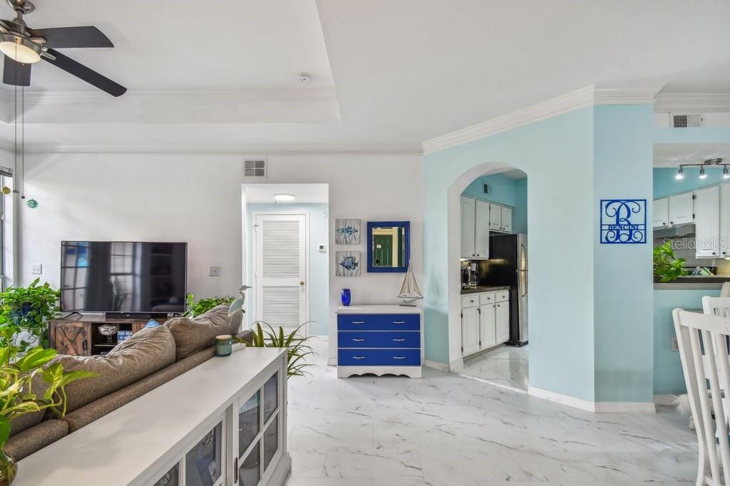 4304 BAY CLUB CIRCLE 4304