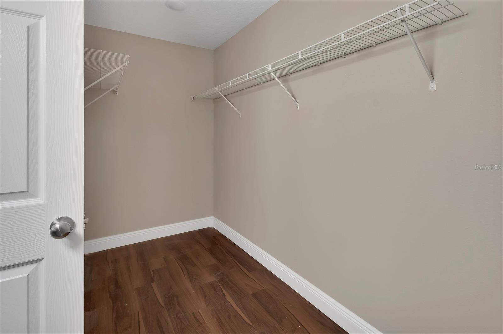 HILLCREST - Residential