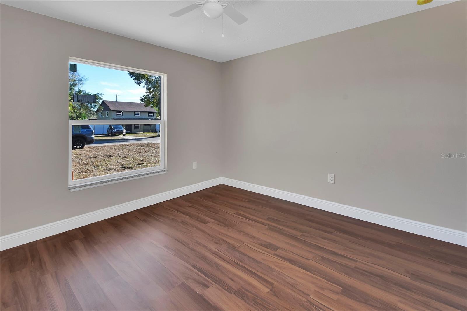 HILLCREST - Residential