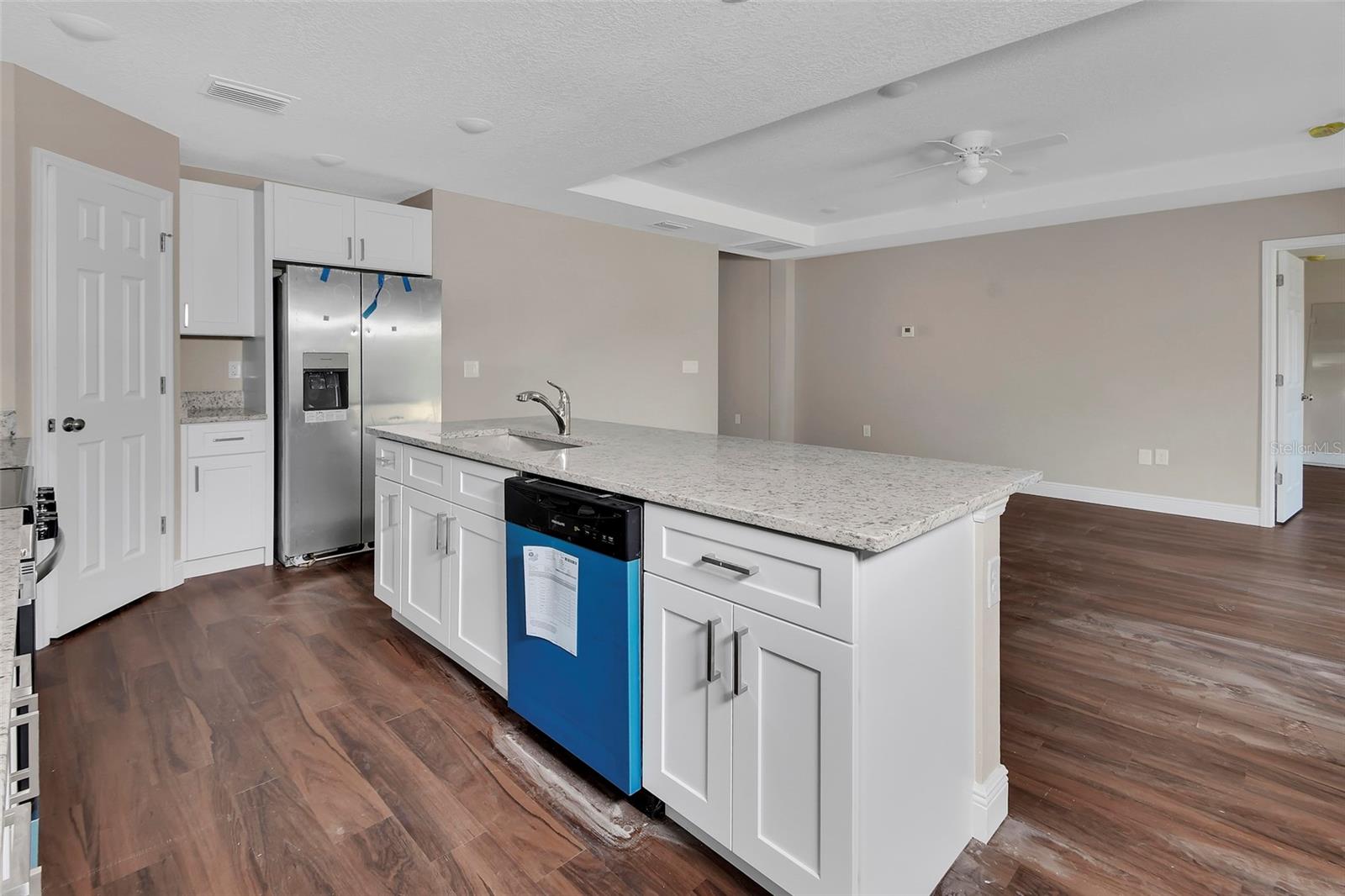 HILLCREST - Residential