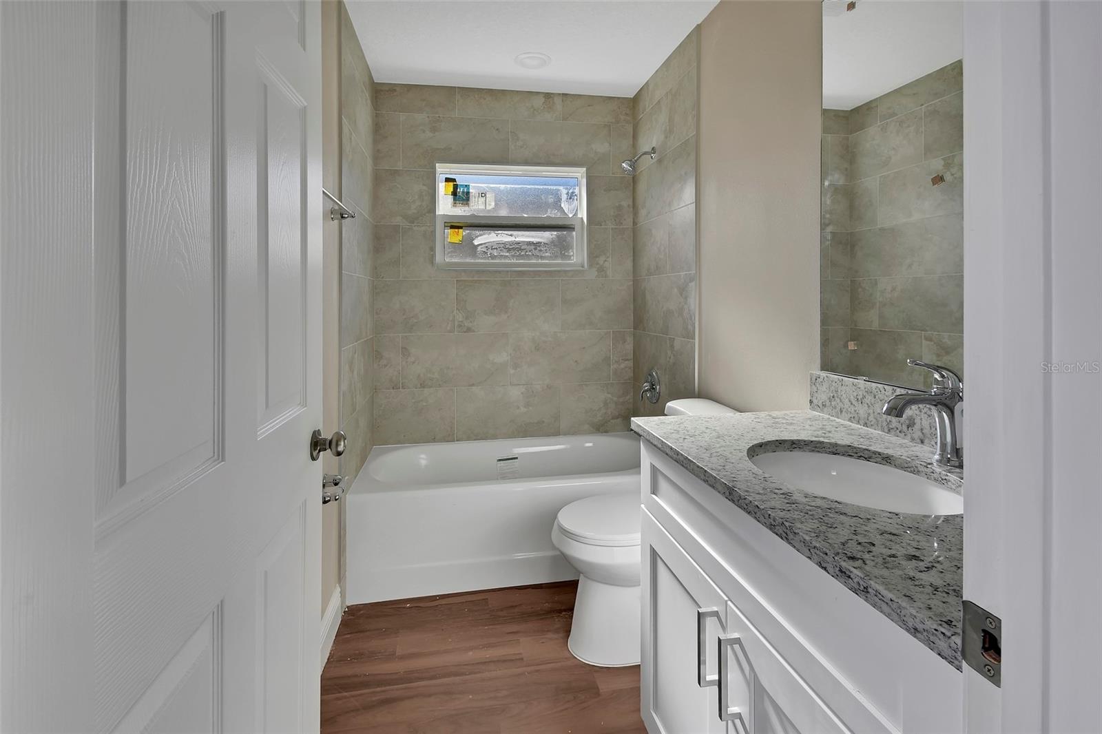 HILLCREST - Residential