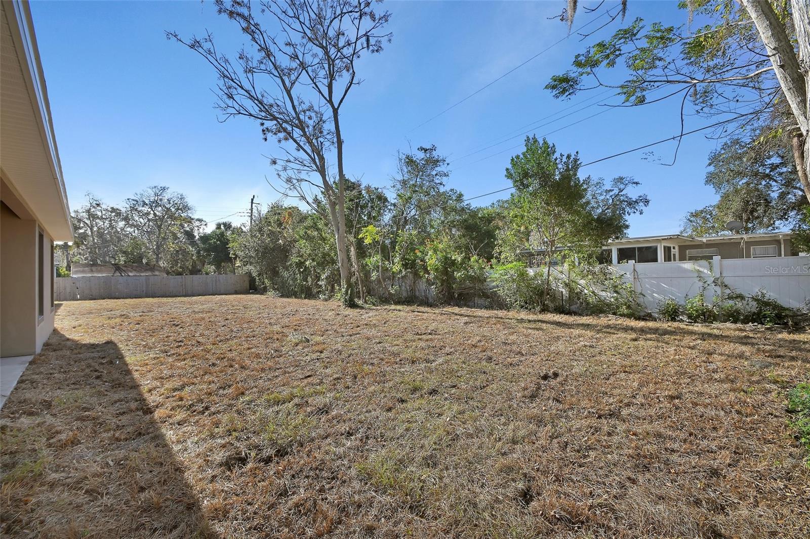 HILLCREST - Residential