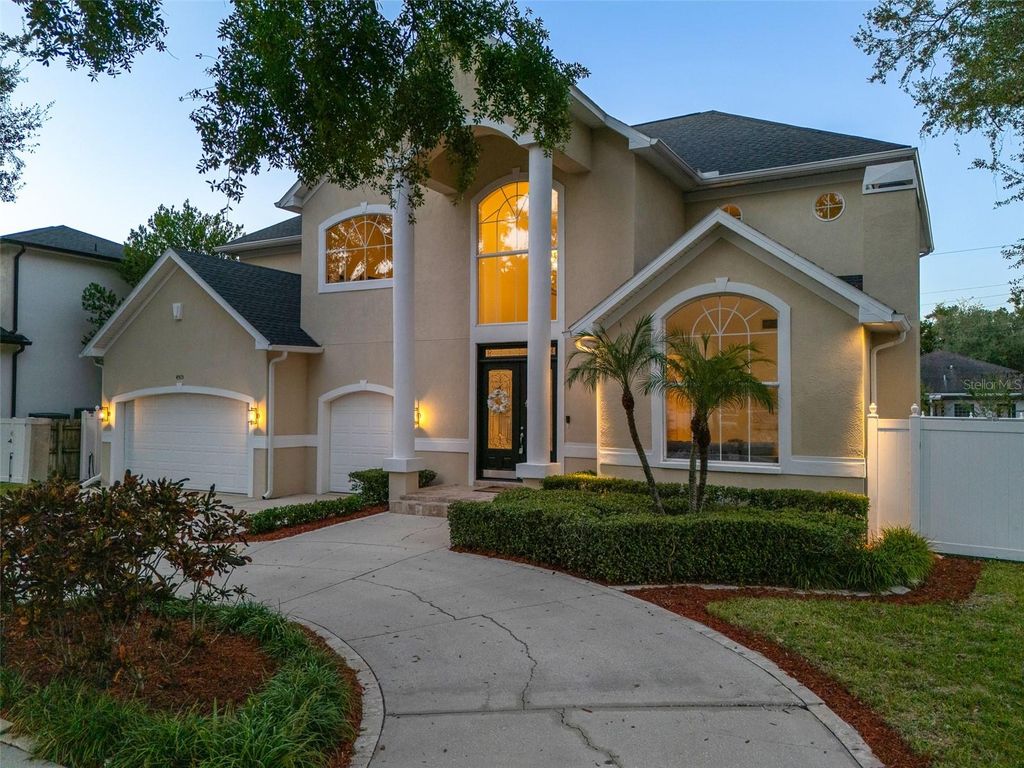 Photo of 4515 W Leona Street, Tampa, FL 33629 (MLS # TB8386606)