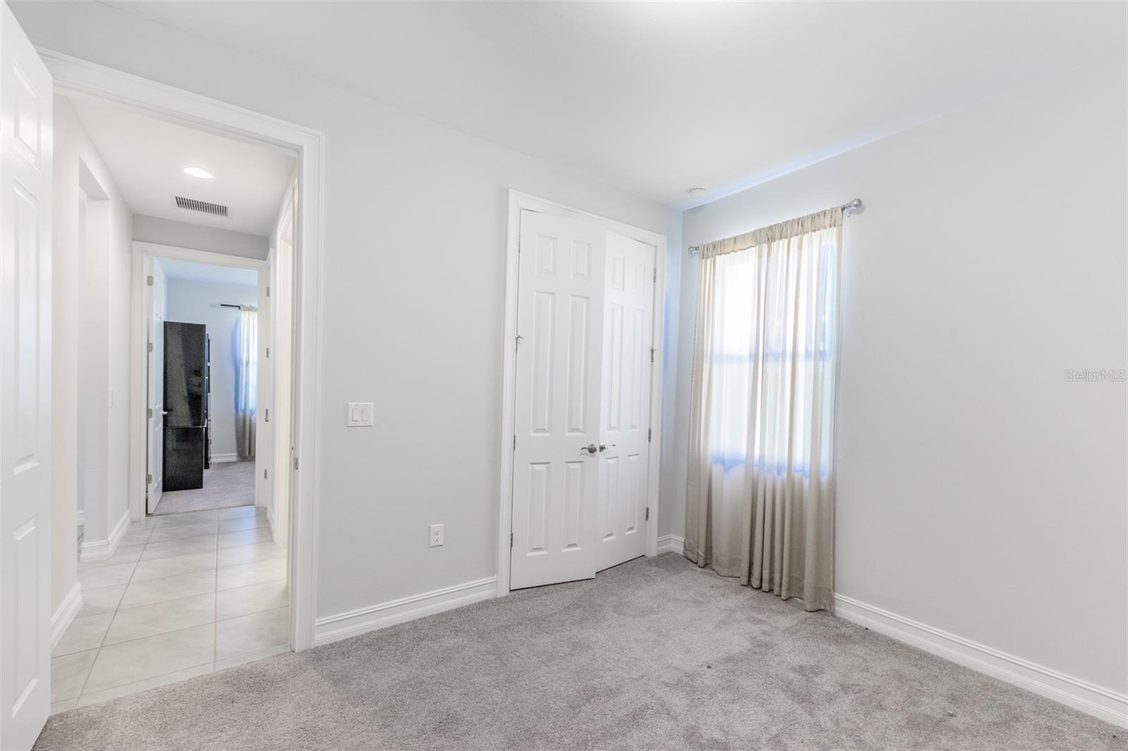 RIVER CLUB - Residential Lease