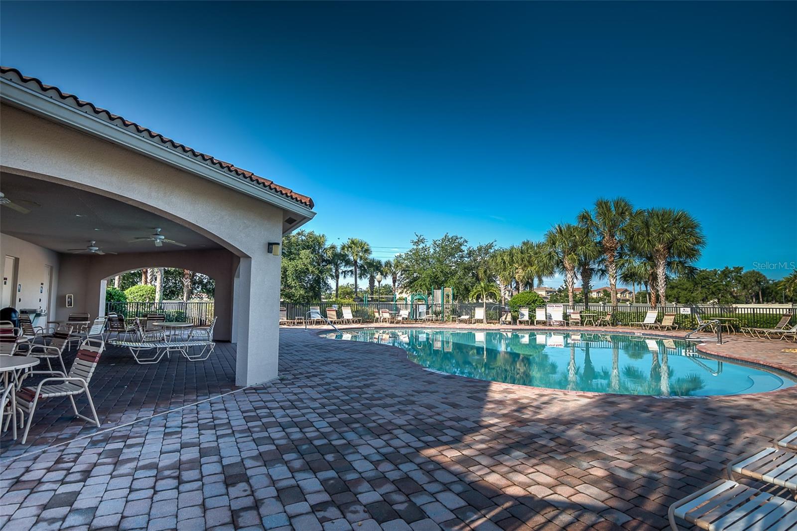 RIVER CLUB - Residential Lease