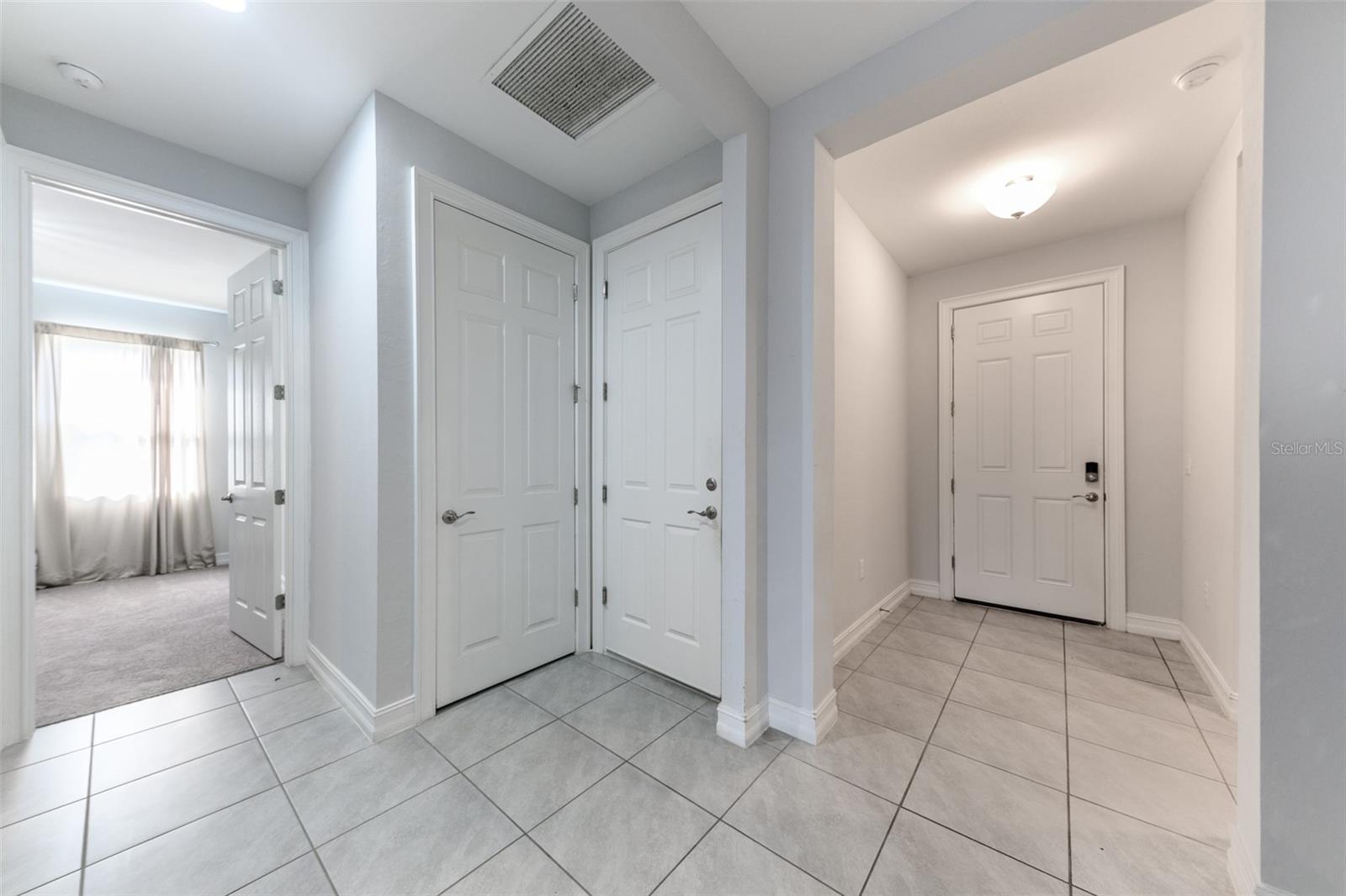 RIVER CLUB - Residential Lease