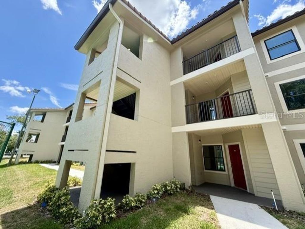 Photo of Kissimmee, FL 34747 (MLS # S5150337)