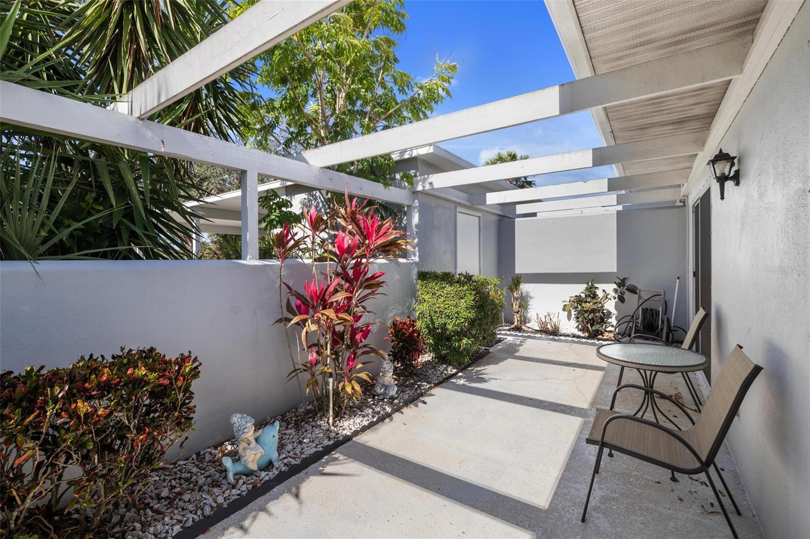AUGUSTA VILLAS AT PLAN - Residential Lease