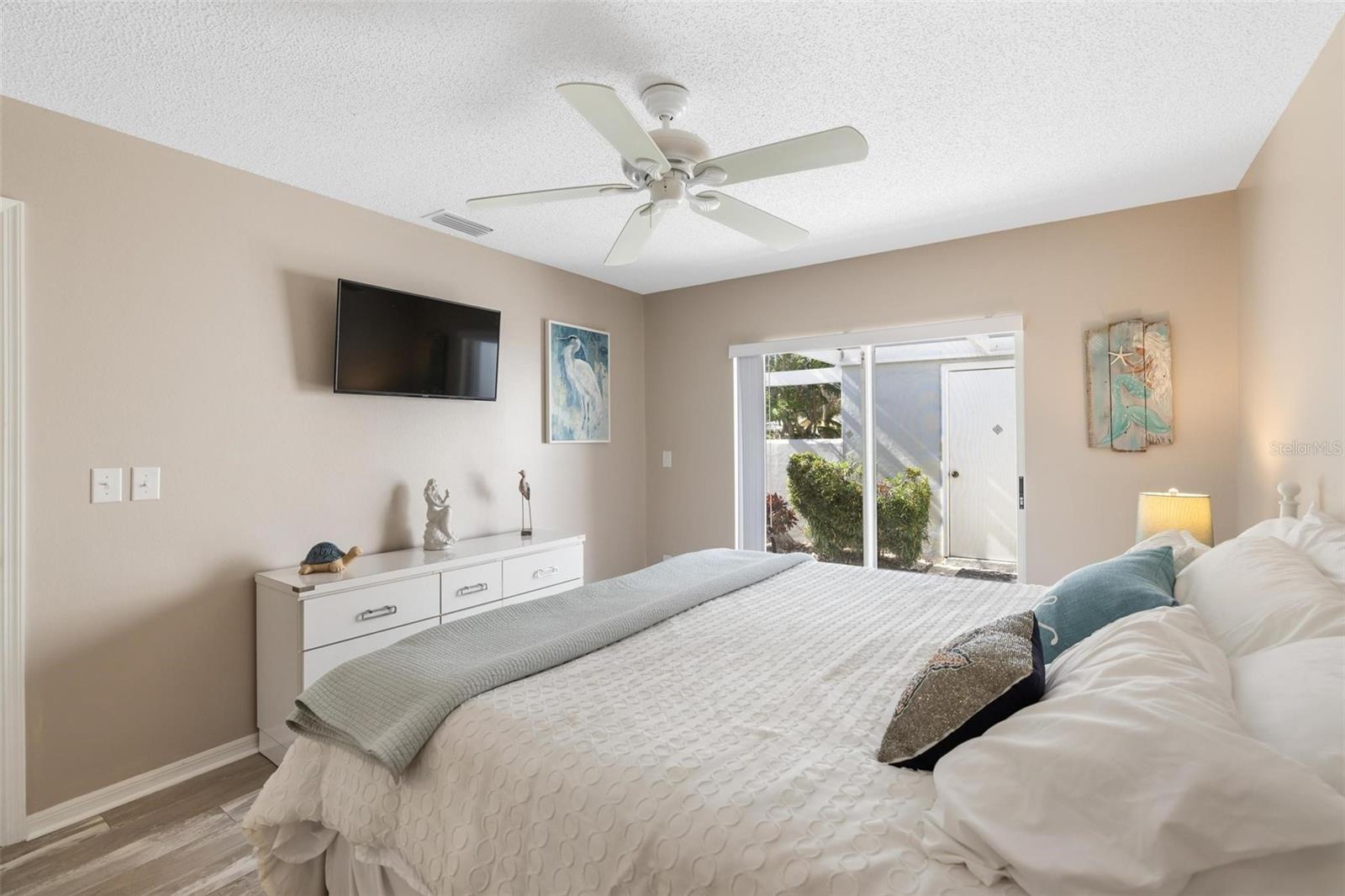 AUGUSTA VILLAS AT PLAN - Residential Lease