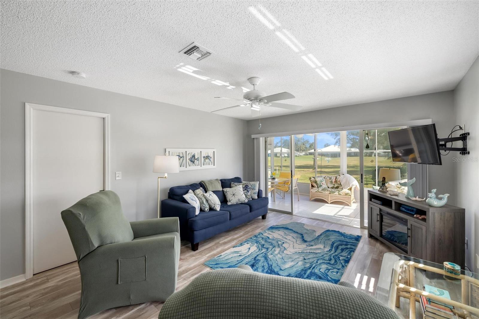 AUGUSTA VILLAS AT PLAN - Residential Lease