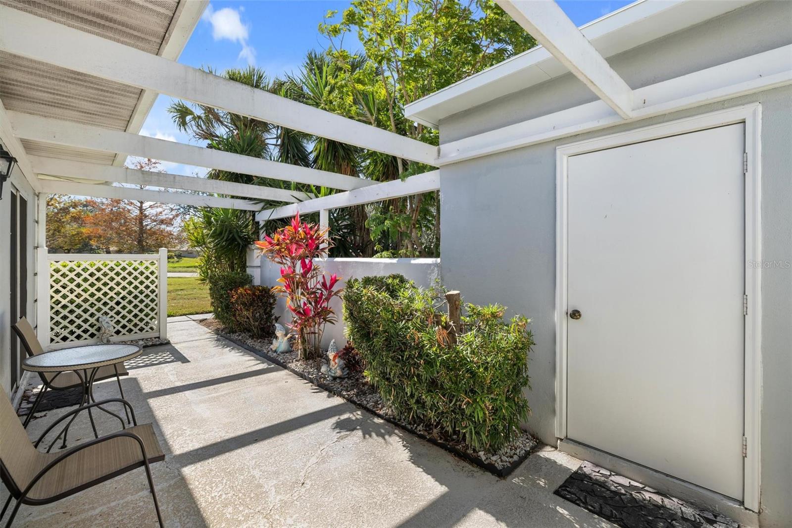 AUGUSTA VILLAS AT PLAN - Residential Lease